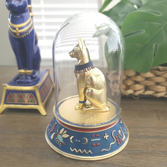 Franklin Mint Egyptian Cat Candle Holder and Figurine Set - Picture 5 of 10